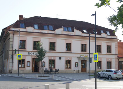 Polyfunkční dům - Hostomice